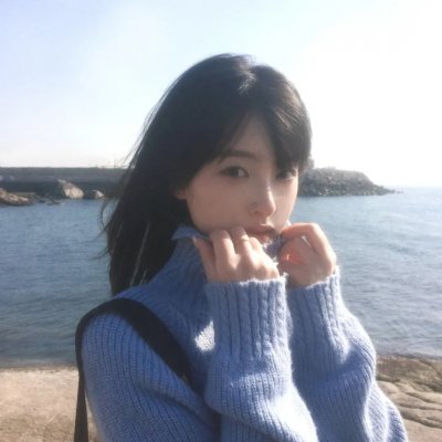 黄昏时分、牵着手
